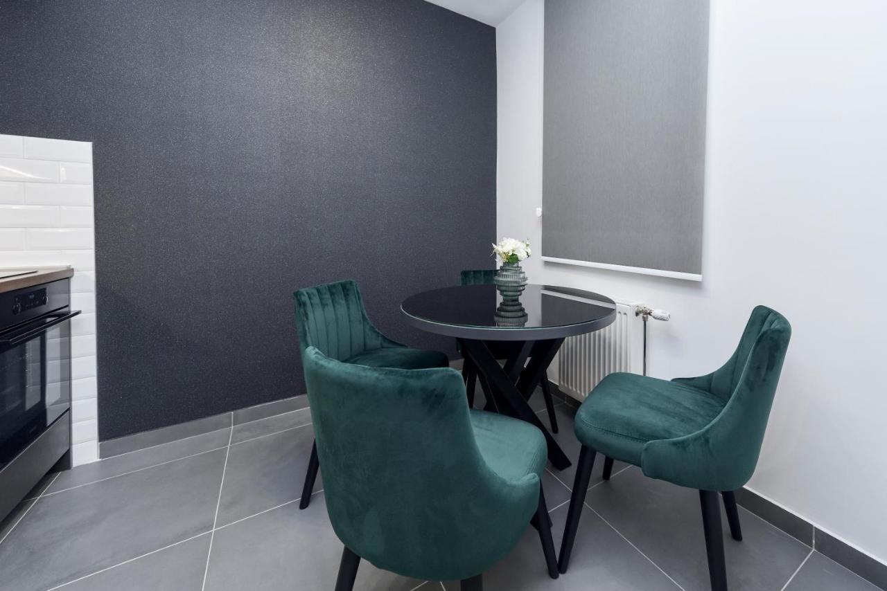 Divine & Delight Apartments Novi Sad Buitenkant foto